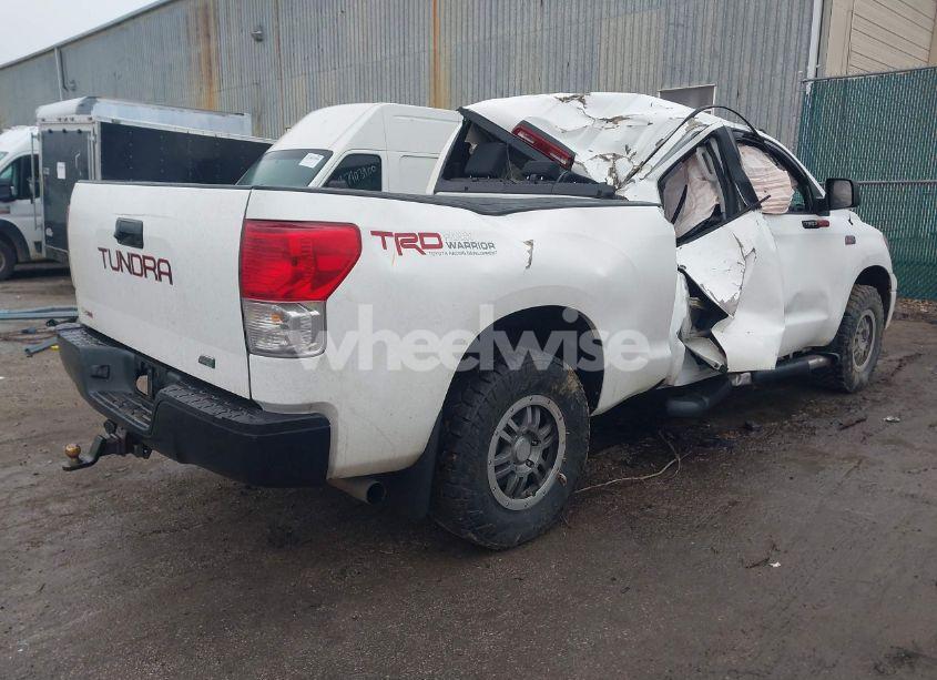 Photo 4 of 2013 Toyota Tundra DOUBLE CAB SR5 (VIN 5TFUW5F17DX320474)