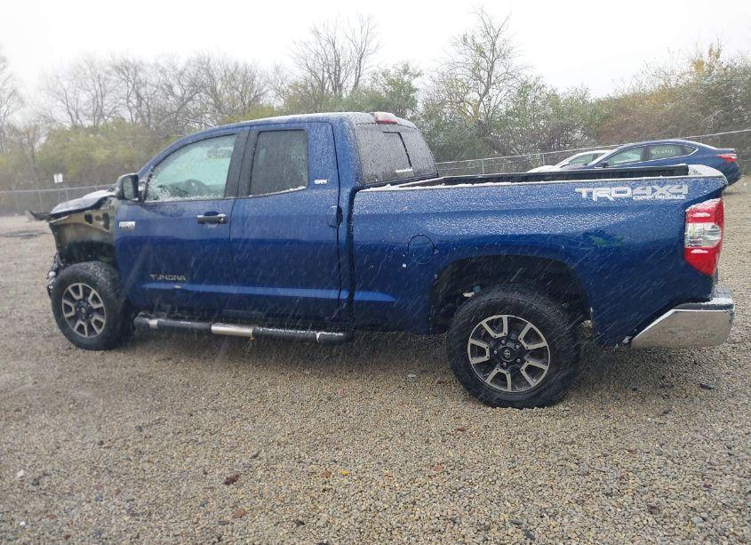 Photo 15 of 2015 Toyota Tundra SR5 5.7L V8 (VIN 5TFUW5F17FX457644)