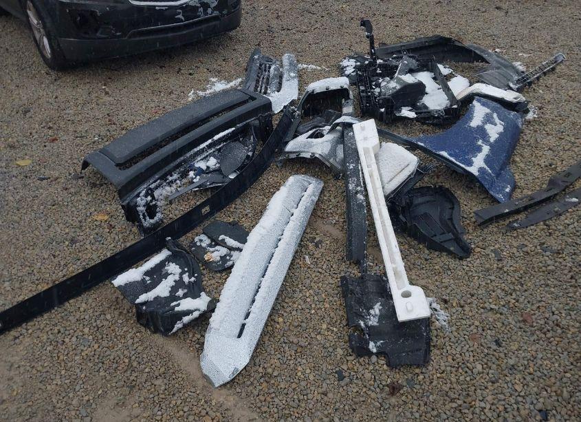 Photo 20 of 2015 Toyota Tundra SR5 5.7L V8 (VIN 5TFUW5F17FX457644)