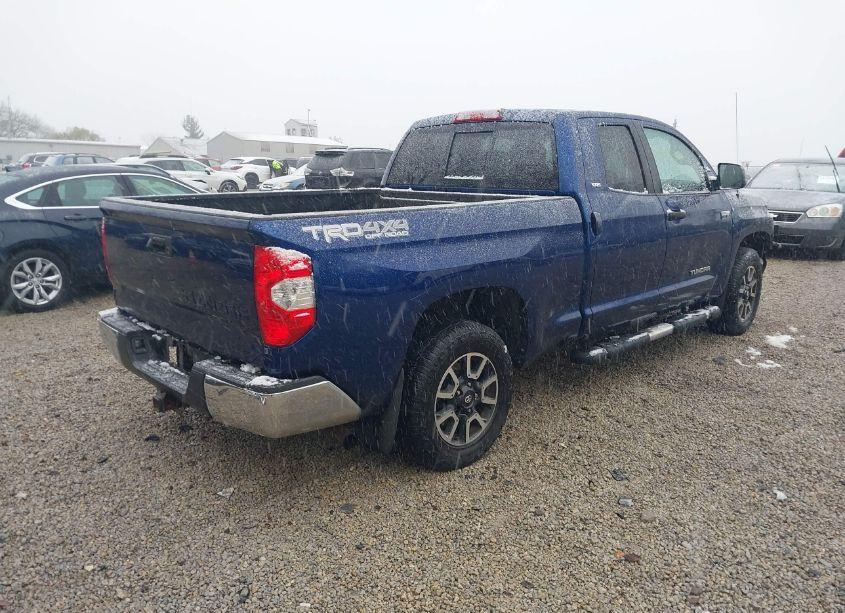 Photo 4 of 2015 Toyota Tundra SR5 5.7L V8 (VIN 5TFUW5F17FX457644)