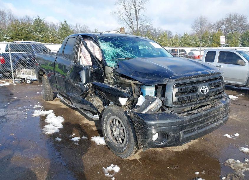 Photo 6 of 2010 Toyota Tundra DOUBLE CAB SR5 (VIN 5TFUW5F18AX108632)