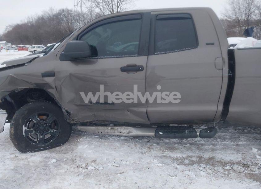 Photo 14 of 2011 Toyota Tundra GRADE 5.7L V8 (VIN 5TFUW5F18BX186846)