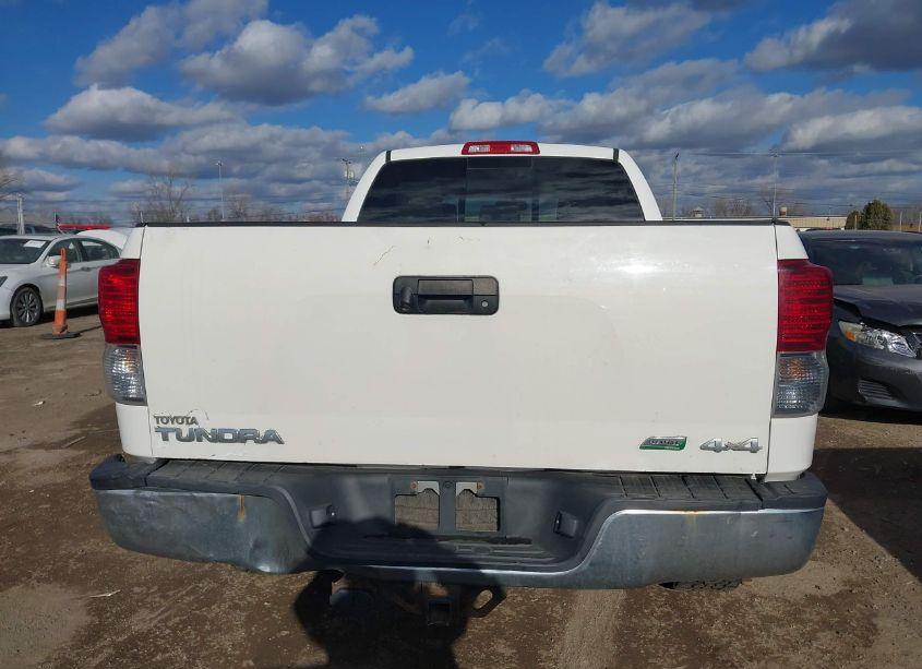 Photo 17 of 2013 Toyota Tundra GRADE 5.7L V8 (VIN 5TFUW5F18DX312187)