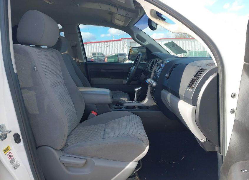 Photo 5 of 2013 Toyota Tundra GRADE 5.7L V8 (VIN 5TFUW5F18DX312187)