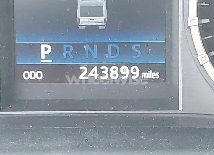 Photo 15 of 2014 Toyota Tundra SR5 5.7L V8 (VIN 5TFUW5F18EX408788)