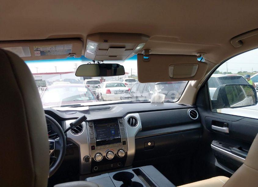 Photo 18 of 2014 Toyota Tundra SR5 5.7L V8 (VIN 5TFUW5F18EX408788)