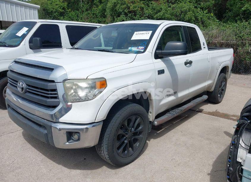 Photo 2 of 2014 Toyota Tundra SR5 5.7L V8 (VIN 5TFUW5F18EX408788)