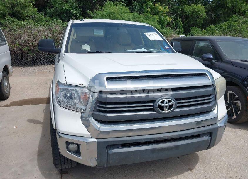 Photo 6 of 2014 Toyota Tundra SR5 5.7L V8 (VIN 5TFUW5F18EX408788)