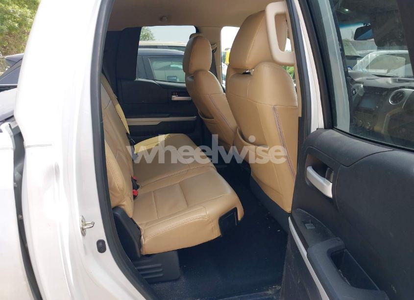 Photo 8 of 2014 Toyota Tundra SR5 5.7L V8 (VIN 5TFUW5F18EX408788)