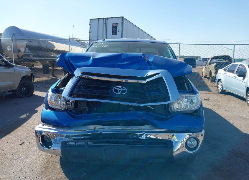 Photo 6 of 2010 Toyota Tundra GRADE 5.7L V8 (VIN 5TFUW5F19AX146239)