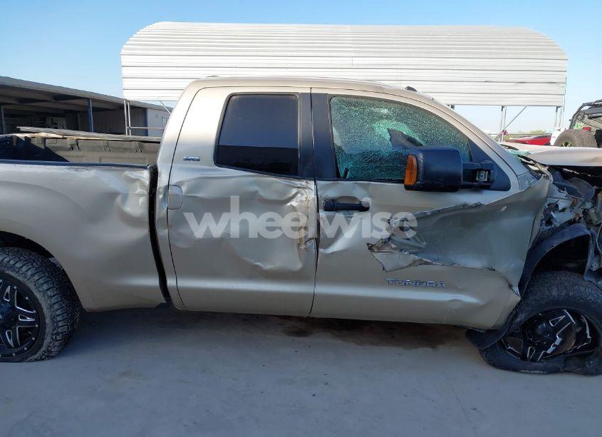 Photo 13 of 2010 Toyota Tundra GRADE 5.7L V8 (VIN 5TFUW5F19AX151490)
