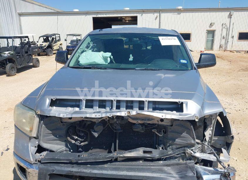 Photo 10 of 2014 Toyota Tundra SR 5.7L V8/SR5 5.7L V8 (VIN 5TFUW5F19EX392200)