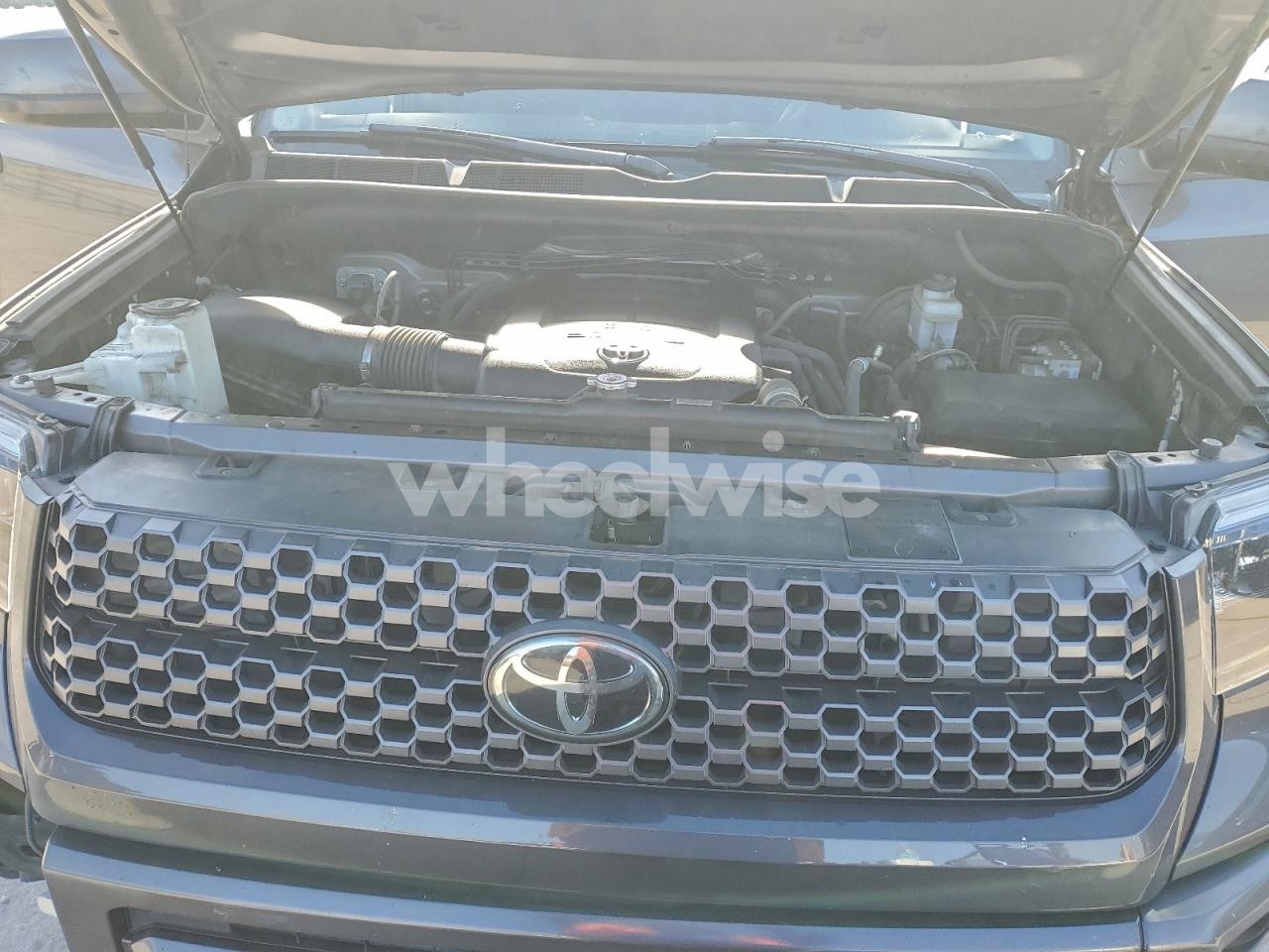 Photo 11 of 2019 TOYOTA TUNDRA DOUBLE CAB SR (VIN 5TFUW5F19KX850491)