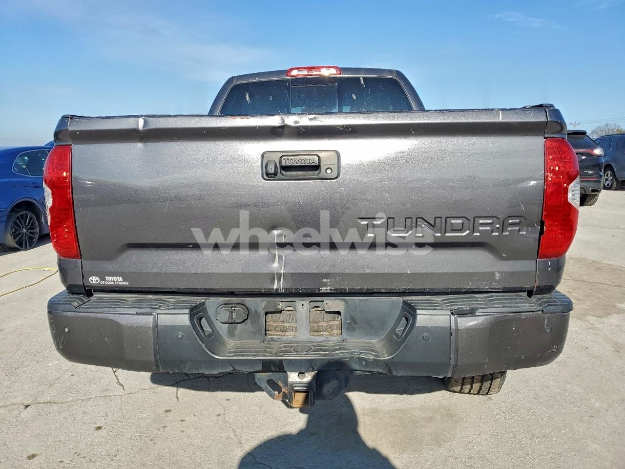 Photo 6 of 2019 TOYOTA TUNDRA DOUBLE CAB SR (VIN 5TFUW5F19KX850491)