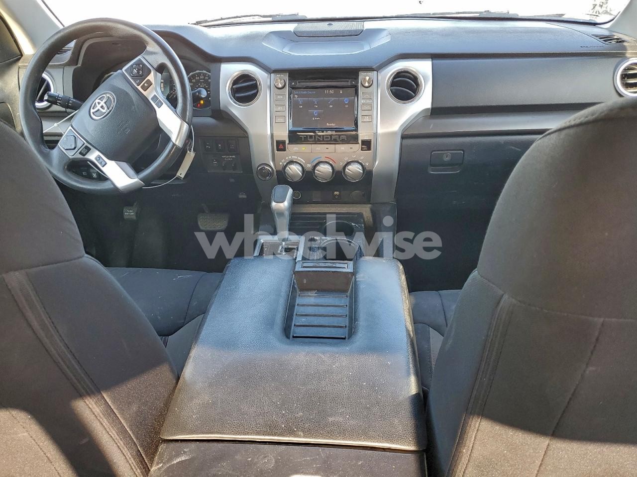 Photo 8 of 2019 TOYOTA TUNDRA DOUBLE CAB SR (VIN 5TFUW5F19KX850491)