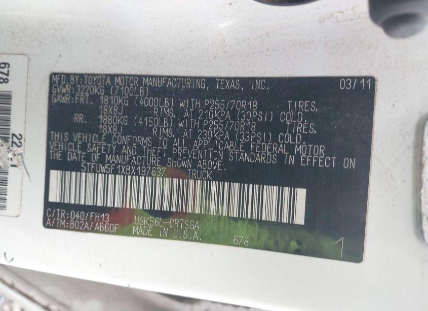 Photo 9 of 2011 Toyota Tundra GRADE 5.7L V8 (VIN 5TFUW5F1XBX197637)