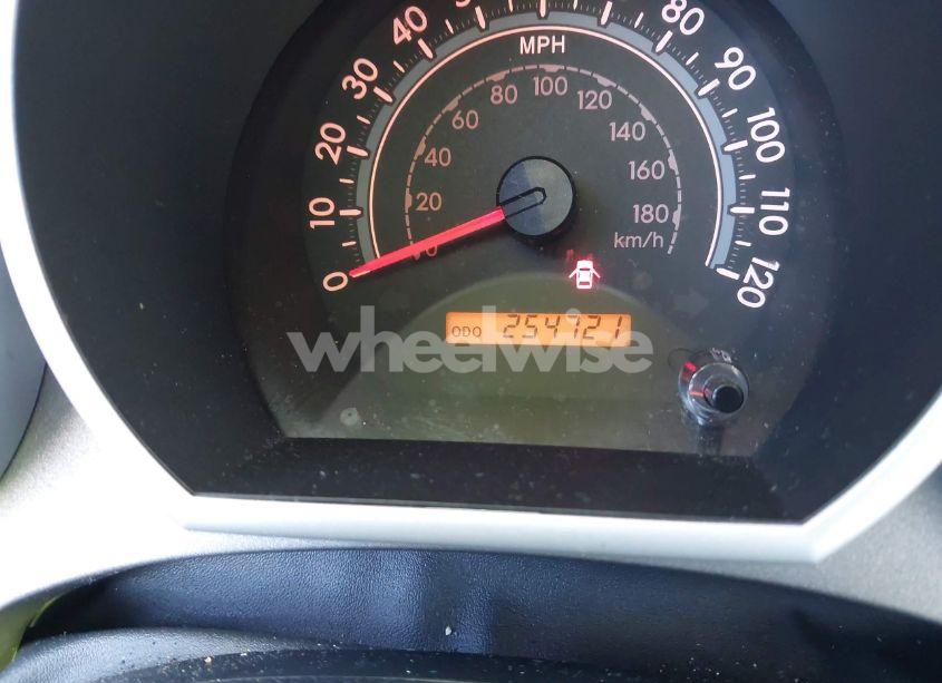 Photo 15 of 2012 Toyota Tundra GRADE 5.7L V8 (VIN 5TFUW5F1XCX210887)