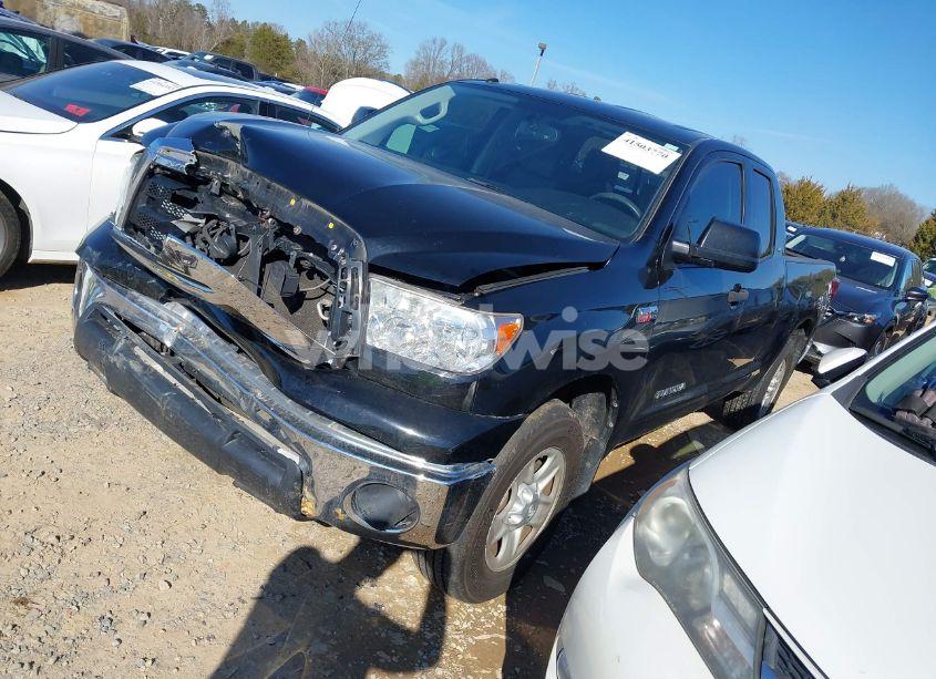 Photo 2 of 2012 Toyota Tundra GRADE 5.7L V8 (VIN 5TFUW5F1XCX210887)