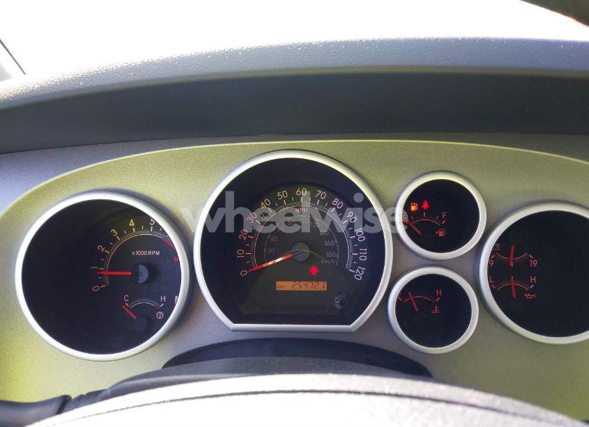 Photo 7 of 2012 Toyota Tundra GRADE 5.7L V8 (VIN 5TFUW5F1XCX210887)