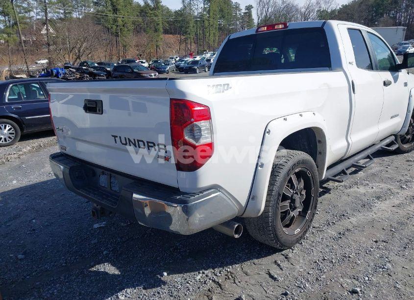 Photo 4 of 2014 Toyota Tundra SR5 5.7L V8 (VIN 5TFUW5F1XEX370559)