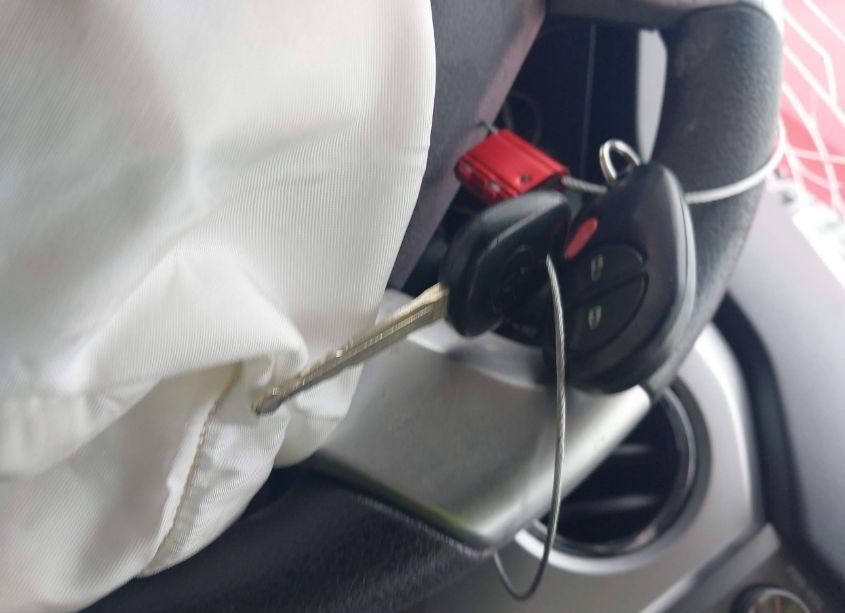 Photo 11 of 2014 Toyota Tundra SR5 5.7L V8 (VIN 5TFUW5F1XEX376460)