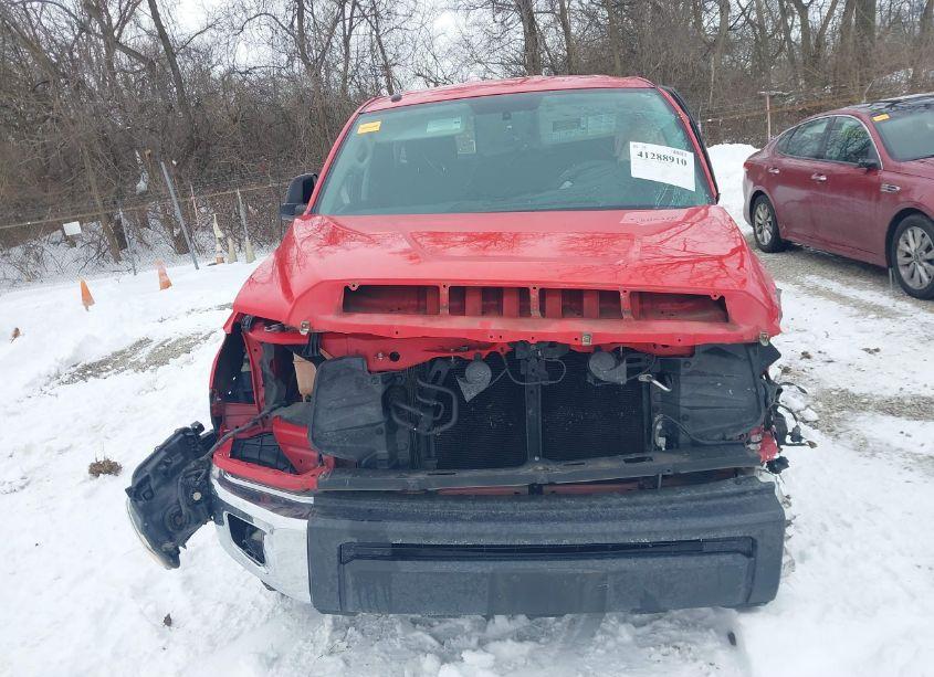 Photo 13 of 2014 Toyota Tundra SR5 5.7L V8 (VIN 5TFUW5F1XEX376460)