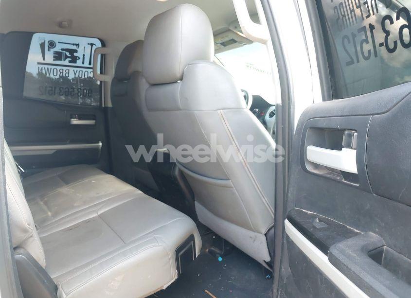 Photo 8 of 2016 Toyota Tundra SR5 5.7L V8 (VIN 5TFUW5F1XGX489845)