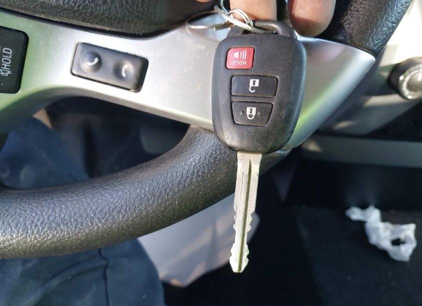 Photo 11 of 2019 Toyota Tundra SR5 5.7L V8 (VIN 5TFUW5F1XKX820335)