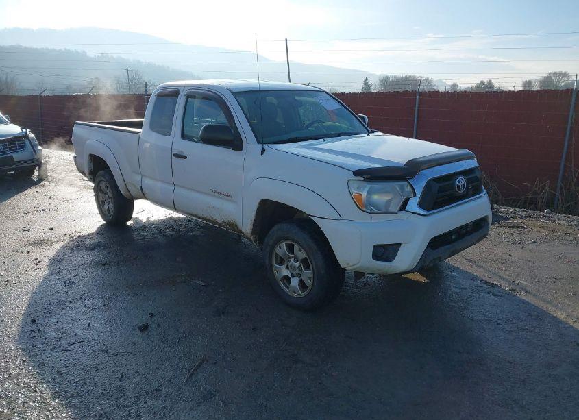 2013 Toyota Tacoma ACCESS CAB (VIN 5TFUX4EN0DX016446) main photo