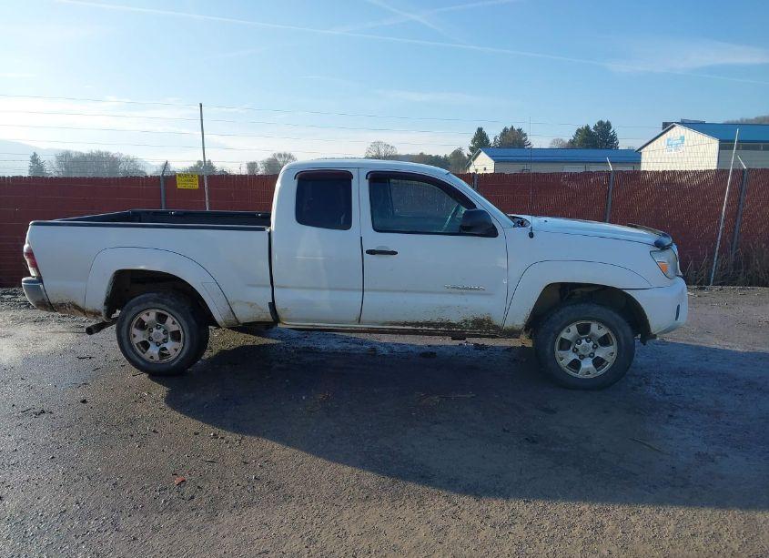 Photo 14 of 2013 Toyota Tacoma ACCESS CAB (VIN 5TFUX4EN0DX016446)