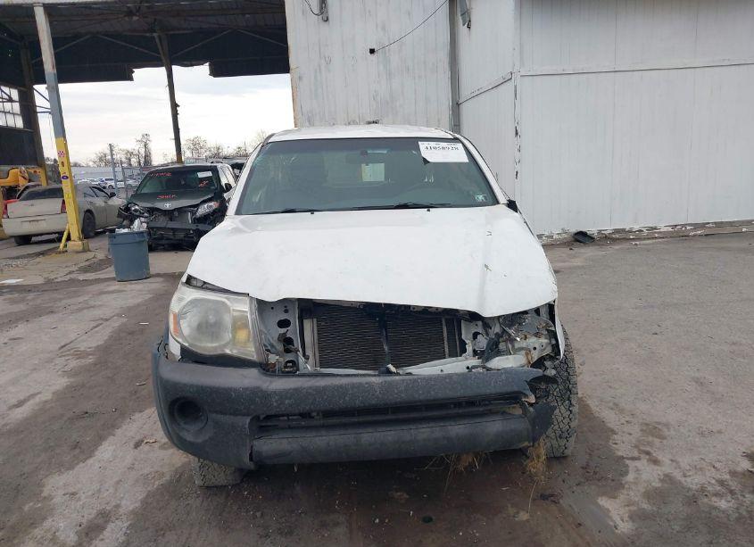 Photo 12 of 2011 Toyota Tacoma (VIN 5TFUX4EN3BX008189)
