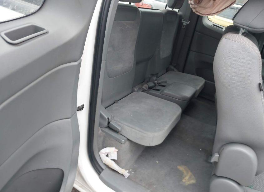 Photo 8 of 2011 Toyota Tacoma (VIN 5TFUX4EN3BX008189)