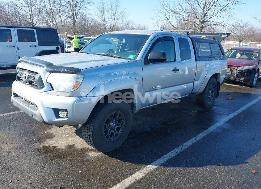 Photo 2 of 2012 Toyota Tacoma ACCESS CAB (VIN 5TFUX4EN4CX010308)