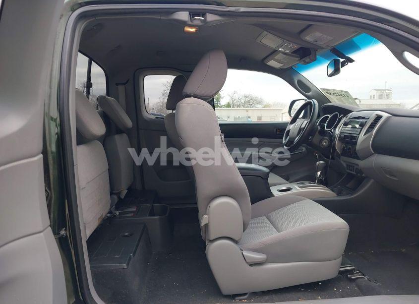 Photo 8 of 2012 Toyota Tacoma (VIN 5TFUX4EN6CX015770)