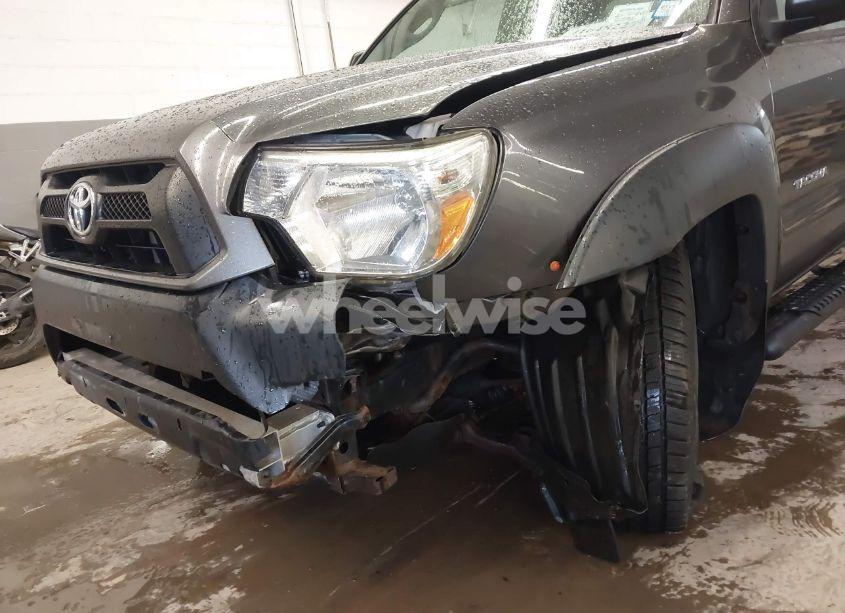 Photo 6 of 2014 Toyota Tacoma (VIN 5TFUX4EN8EX024814)