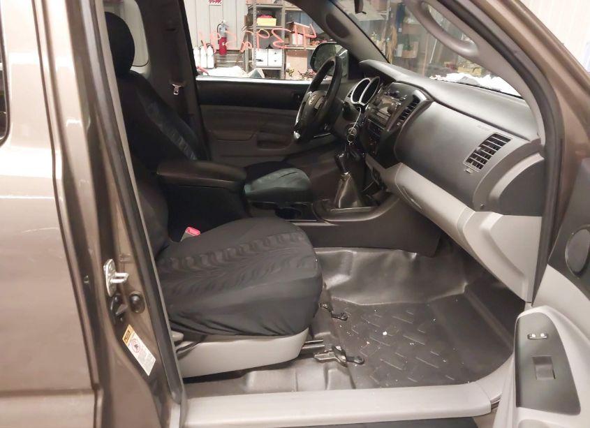 Photo 5 of 2012 Toyota Tacoma (VIN 5TFUX4EN9CX014239)