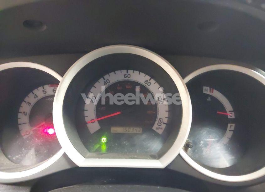 Photo 7 of 2015 Toyota Tacoma (VIN 5TFUX4EN9FX036973)