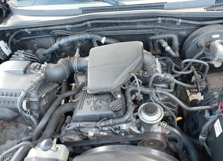 Photo 10 of 2011 Toyota Tacoma (VIN 5TFUX4ENXBX002213)