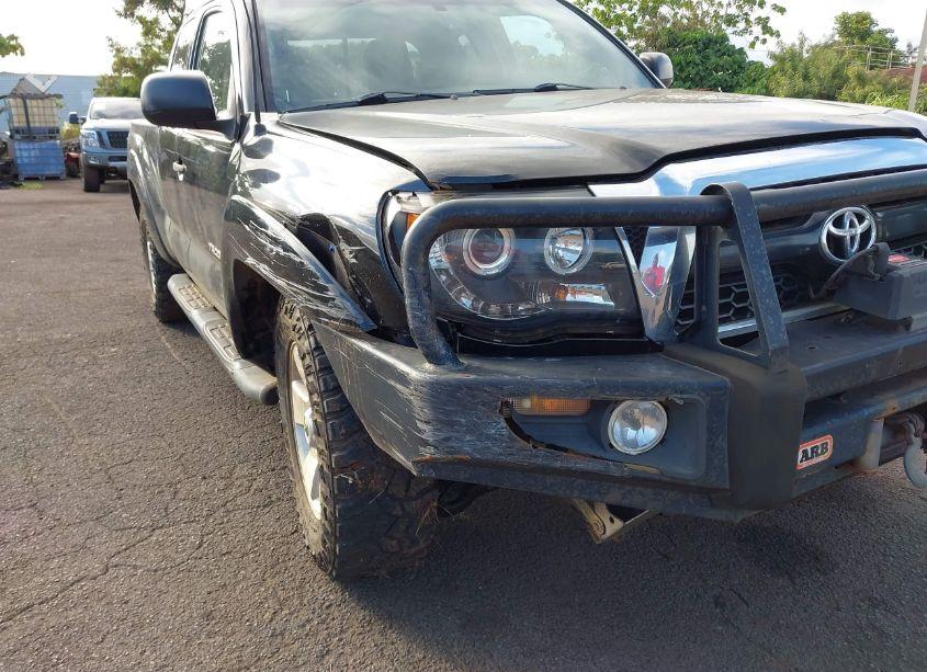 Photo 6 of 2011 Toyota Tacoma (VIN 5TFUX4ENXBX002213)