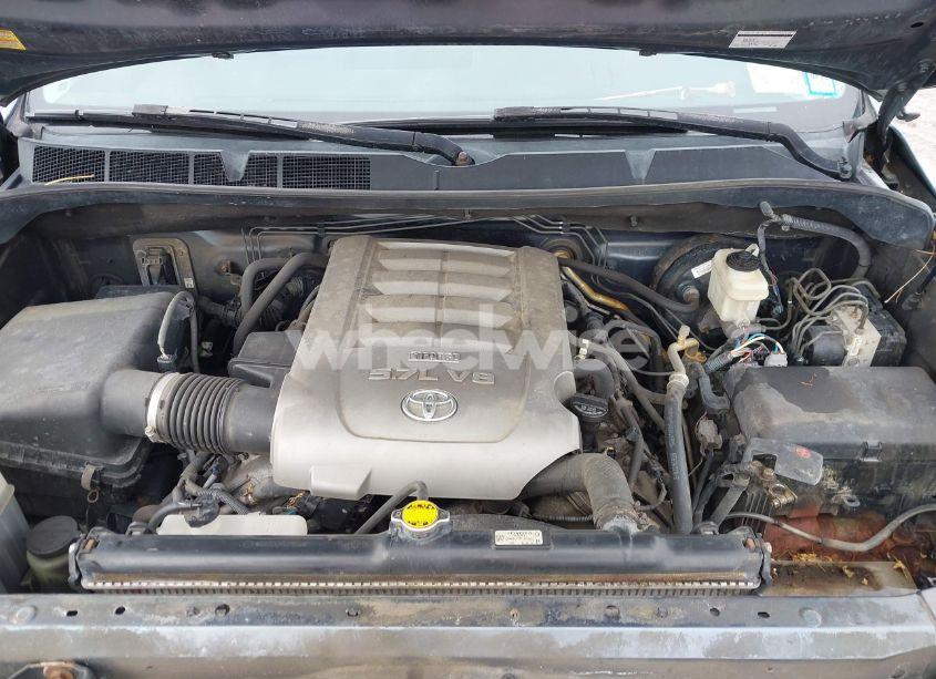 Photo 10 of 2010 Toyota Tundra GRADE 5.7L V8 (VIN 5TFUY5F10AX110742)