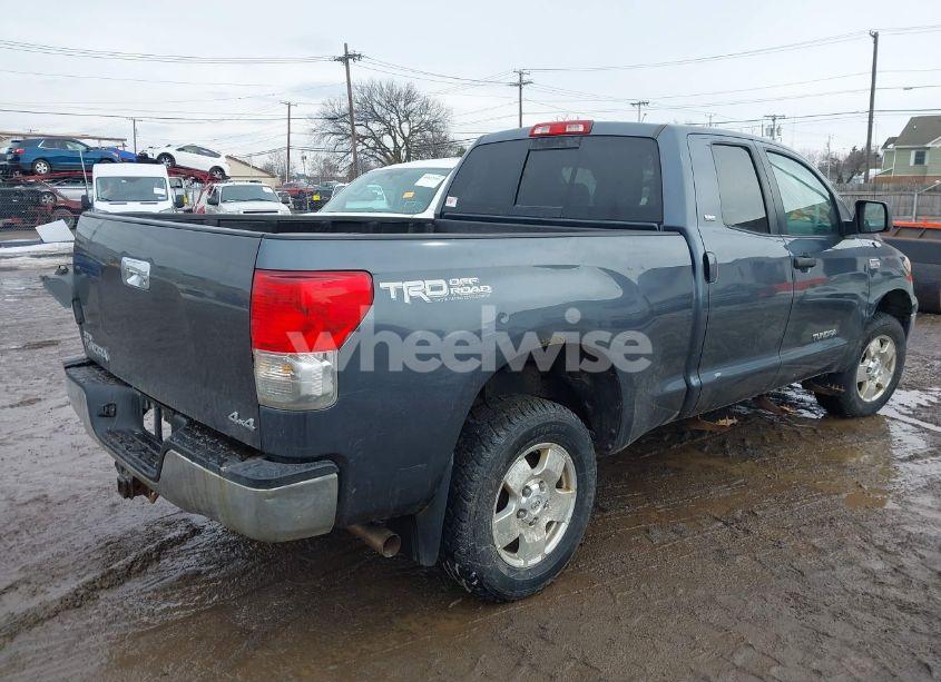 Photo 4 of 2010 Toyota Tundra GRADE 5.7L V8 (VIN 5TFUY5F10AX110742)