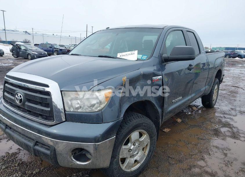 Photo 6 of 2010 Toyota Tundra GRADE 5.7L V8 (VIN 5TFUY5F10AX110742)