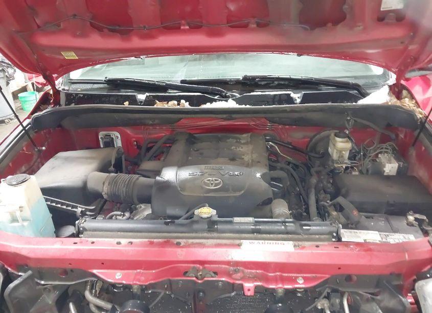 Photo 10 of 2011 Toyota Tundra GRADE 5.7L V8 (VIN 5TFUY5F10BX180775)