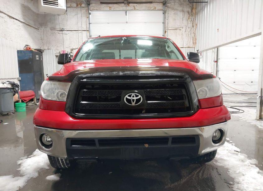Photo 12 of 2011 Toyota Tundra GRADE 5.7L V8 (VIN 5TFUY5F10BX180775)