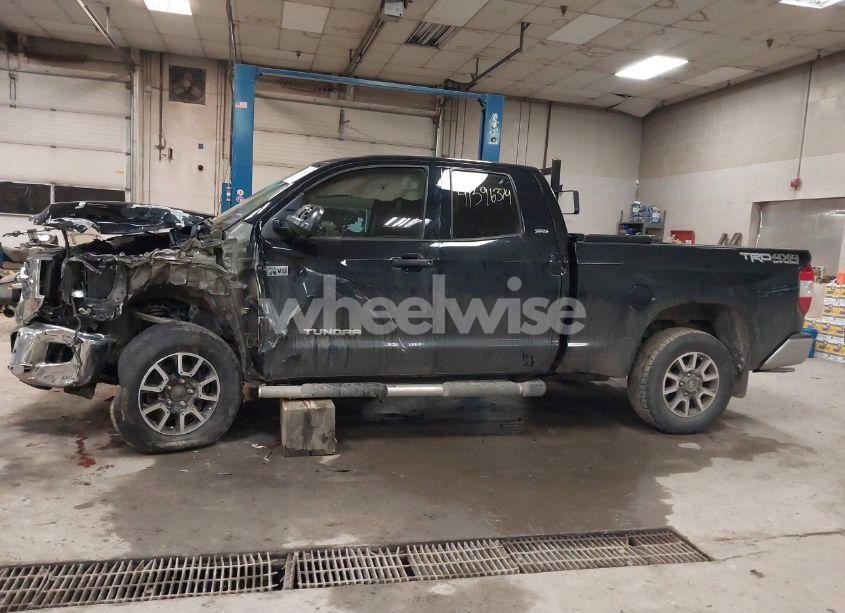 Photo 14 of 2019 Toyota Tundra SR5 5.7L V8 (VIN 5TFUY5F10KX799831)