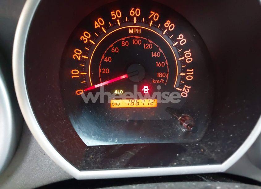 Photo 7 of 2011 Toyota Tundra GRADE 5.7L V8 (VIN 5TFUY5F11BX166173)