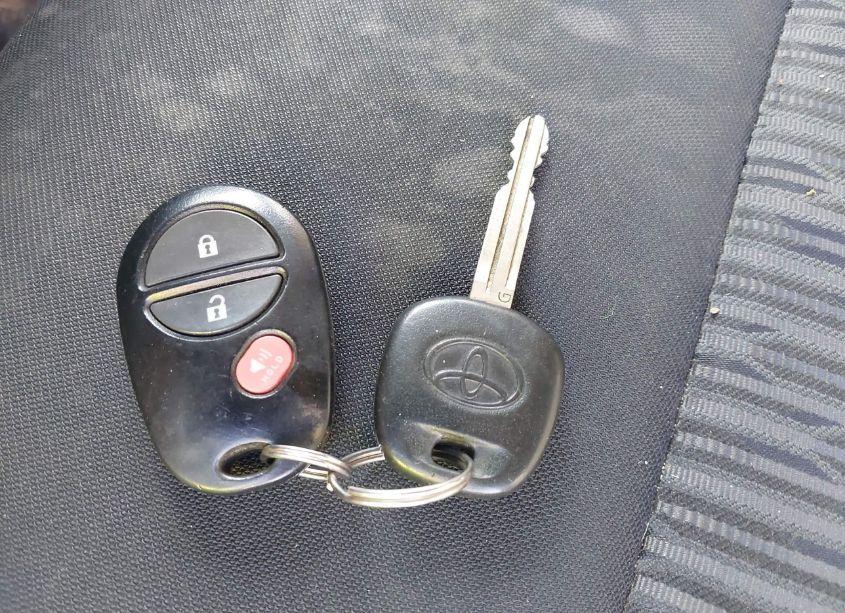 Photo 11 of 2014 Toyota Tundra SR5 5.7L V8 (VIN 5TFUY5F11EX344605)