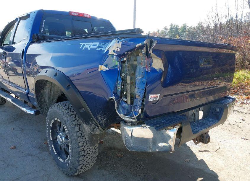 Photo 6 of 2014 Toyota Tundra SR5 5.7L V8 (VIN 5TFUY5F11EX344605)