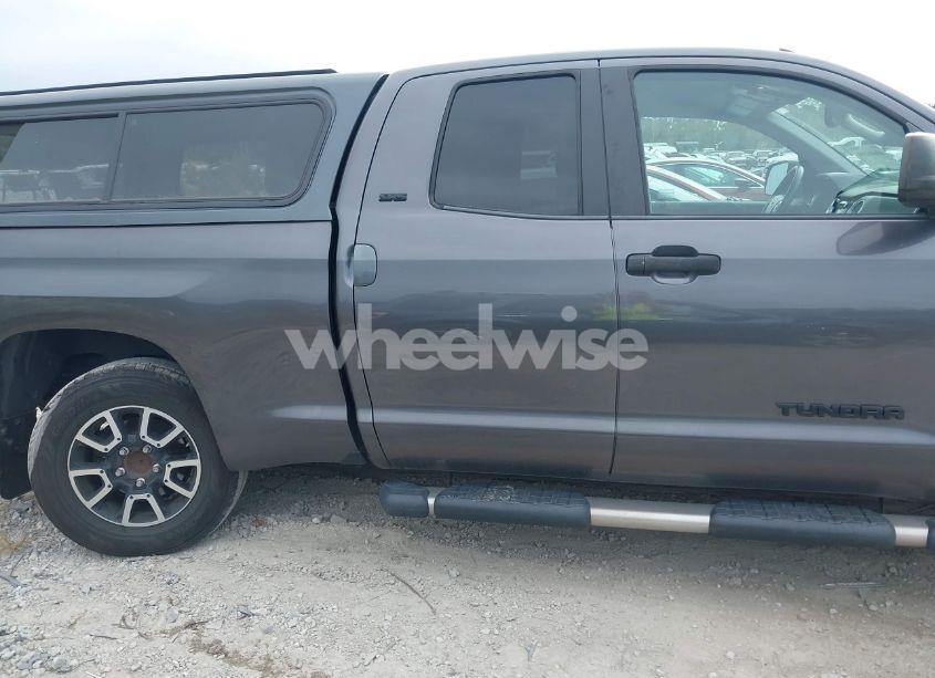 Photo 13 of 2016 Toyota Tundra SR5 5.7L V8 (VIN 5TFUY5F11GX566323)