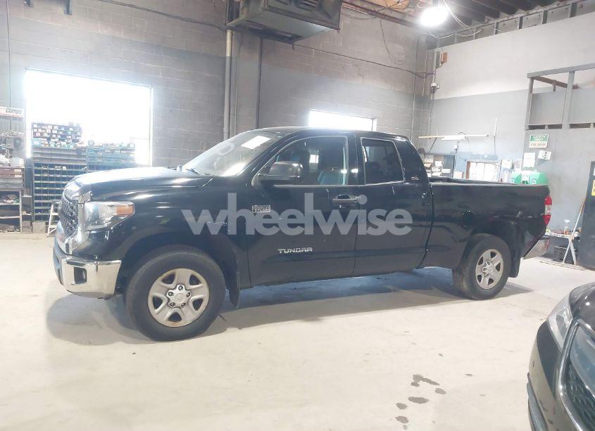 Photo 14 of 2018 Toyota Tundra SR5 5.7L V8 (VIN 5TFUY5F11JX682502)
